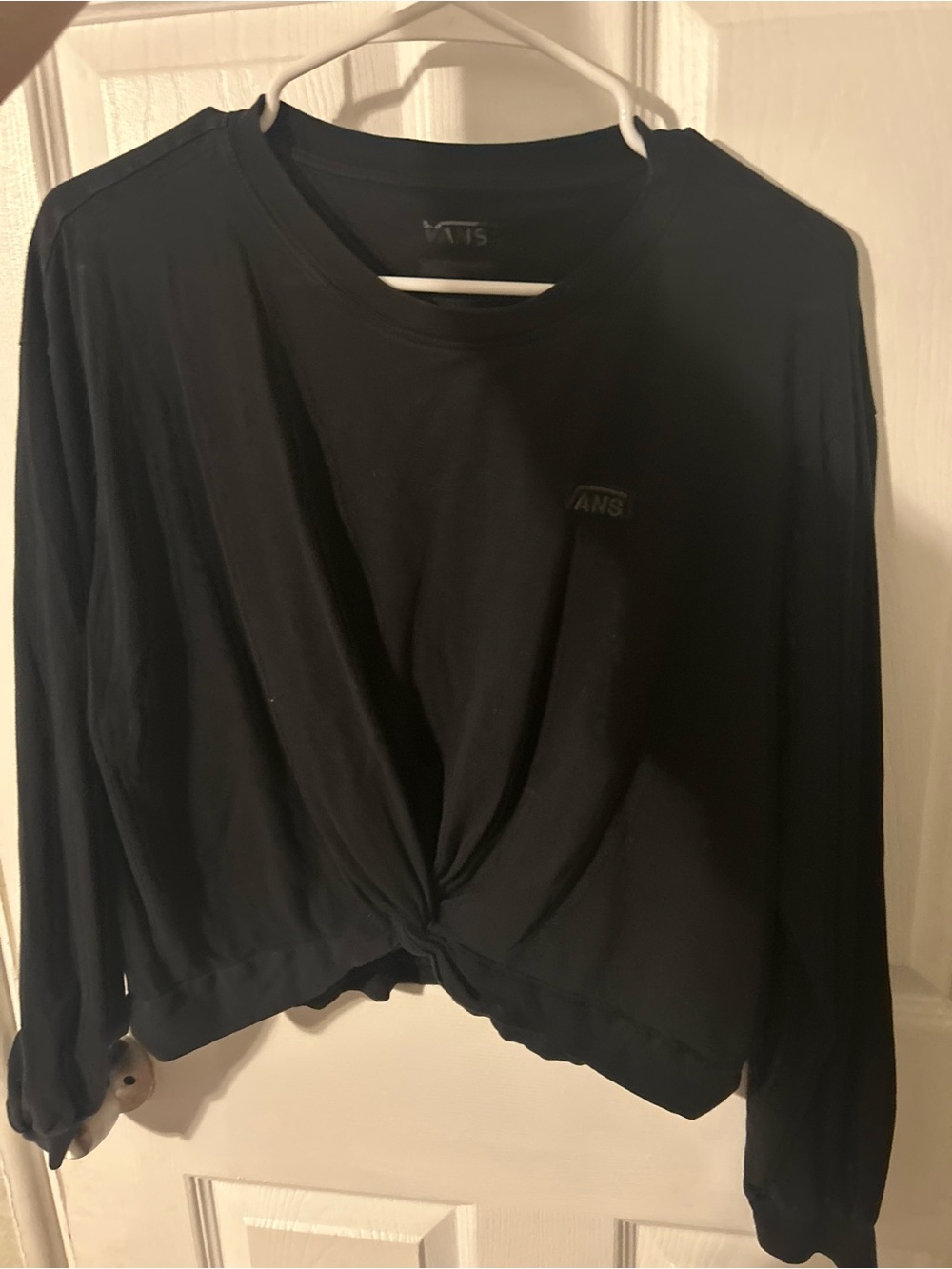 Vans Black Long-Sleeve Twist-Knot Tee